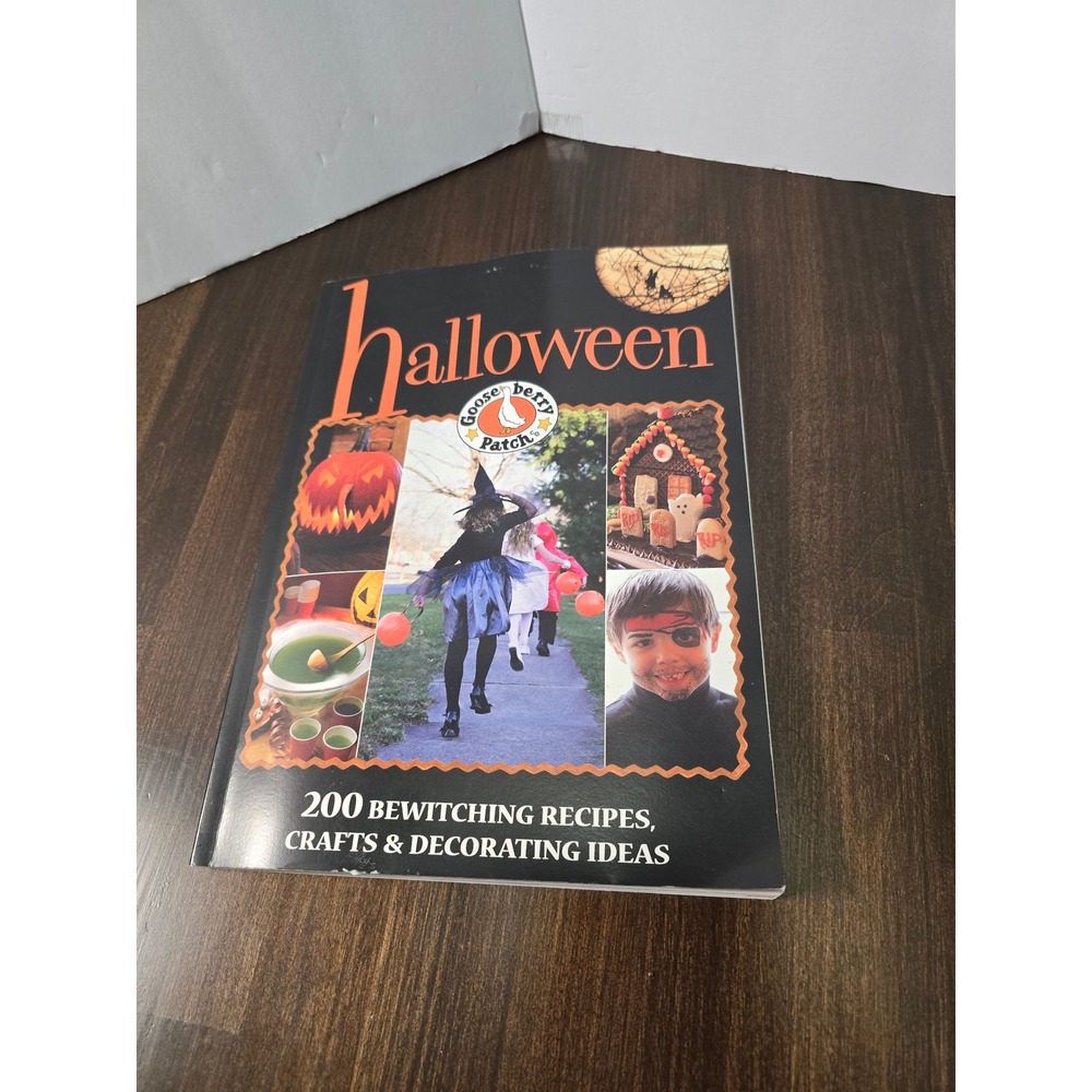 Gooseberry Patch Halloween 200 Recipes Crafts Decorating Ideas Oxmoor House Book